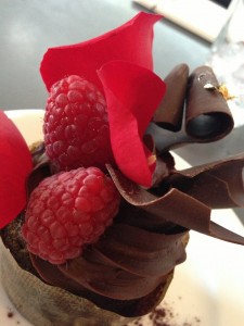 Extraordinary Desserts - Chocolate Cupcake